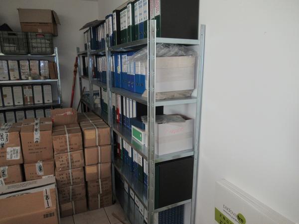 1008#3563 Transpallet a batteria e indumenti da lavoro in vendita - foto 16