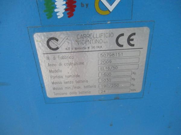 1008#3563 Transpallet a batteria e indumenti da lavoro in vendita - foto 25
