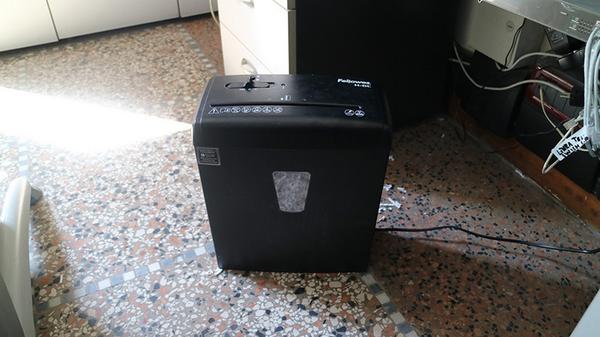 2#3565 Arredi e attrezzature ufficio in vendita - foto 44