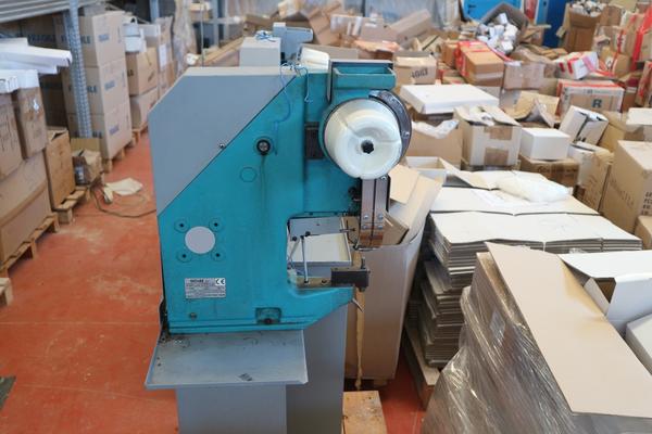 1#3567 Pressa elettrica Sicom e magazzino prodotti per l'illuminazione in vendita - foto 6