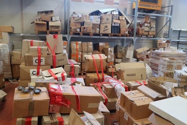 1#3567 Pressa elettrica Sicom e magazzino prodotti per l'illuminazione in vendita - foto 21