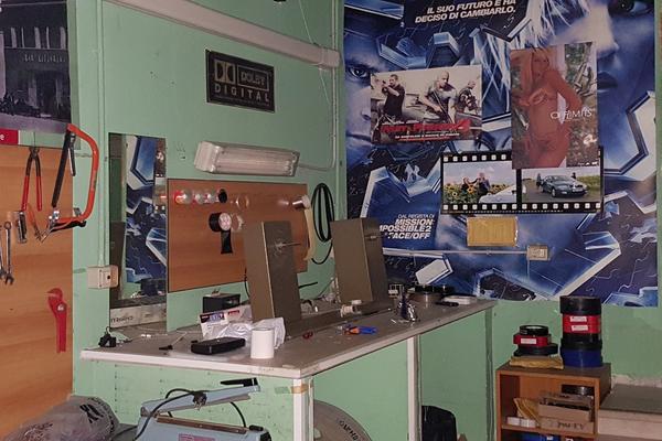 1#3569 Attrezzatura per sala cinematografica in vendita - foto 34
