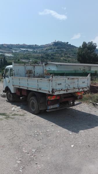 7#3575 Autocarro Fiat OM 40 con cassone ribaltabile trilaterale in vendita - foto 4
