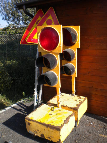 8#3576 Semafori con segnali stradali in vendita - foto 1