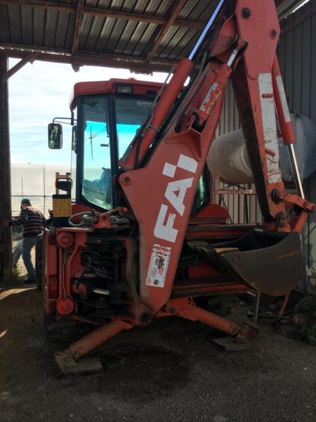 1#3577 Macchina operatrice semovente Fai 894 e benne per escavatore in vendita - foto 2
