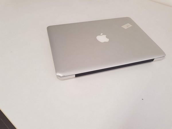 37#3585 MacBook Pro in vendita - foto 2