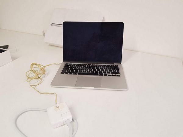 76#3585 MacBook Pro in vendita - foto 3