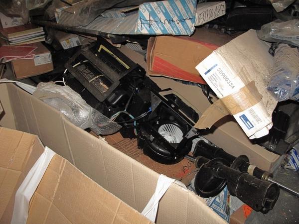 1#3587 Ricambi auto Fiat e Lancia e arredi ufficio in vendita - foto 4
