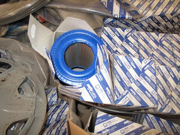 1#3587 Ricambi auto Fiat e Lancia e arredi ufficio in vendita - foto 29