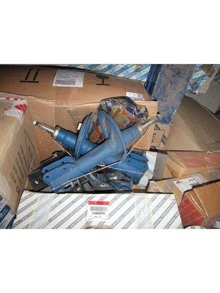 1#3587 Ricambi auto Fiat e Lancia e arredi ufficio in vendita - foto 35