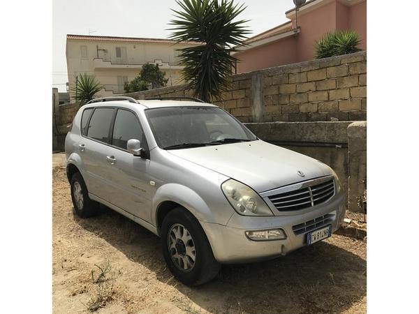 2#3588 Autovettura Ssangyong Rexton in vendita - foto 1