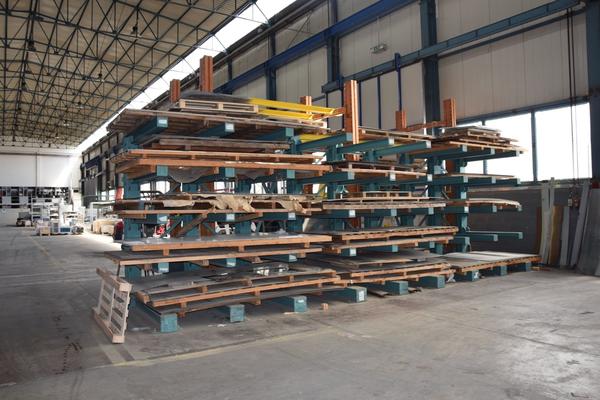 Logistica in vendita
