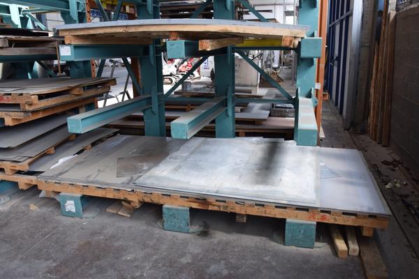 34#3589 Scaffalatura cantilever con lamiere in vendita - foto 6