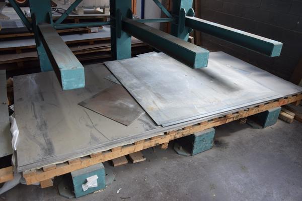 34#3589 Scaffalatura cantilever con lamiere in vendita - foto 12