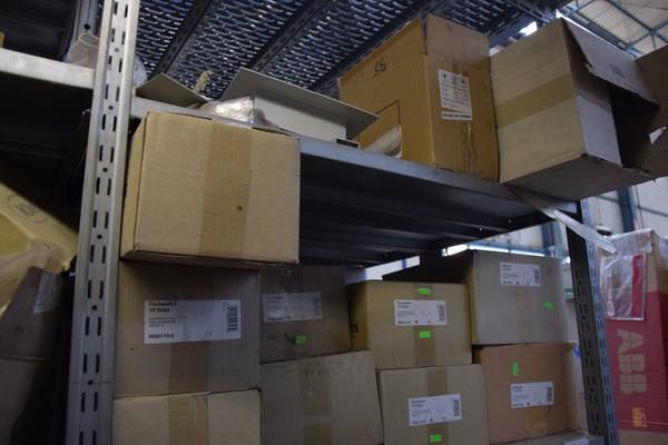 39#3589 Magazzino di materiale elettrico e viteria in vendita - foto 21
