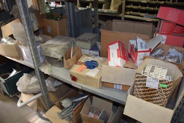 39#3589 Magazzino di materiale elettrico e viteria in vendita - foto 29
