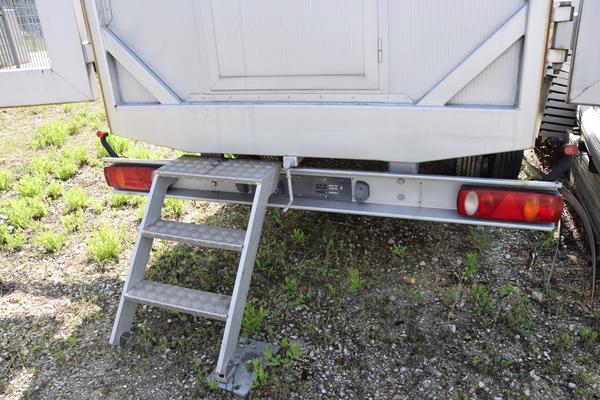 8#3589 Carrello con shelter e traliccio per telecomunicazioni in vendita - foto 14