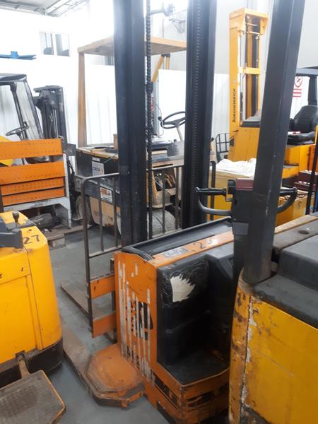 Trasporti in vendita