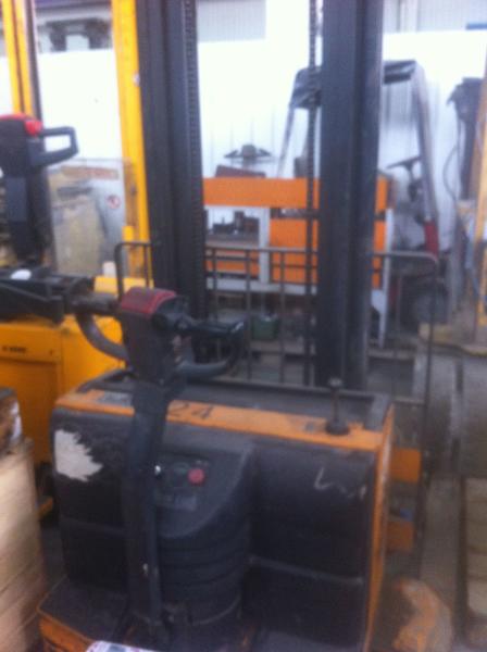 2#3592 Transpallet Om-Pimespo con colonna in vendita - foto 2