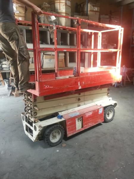 3#3593 Piattaforma aerea in vendita - foto 1