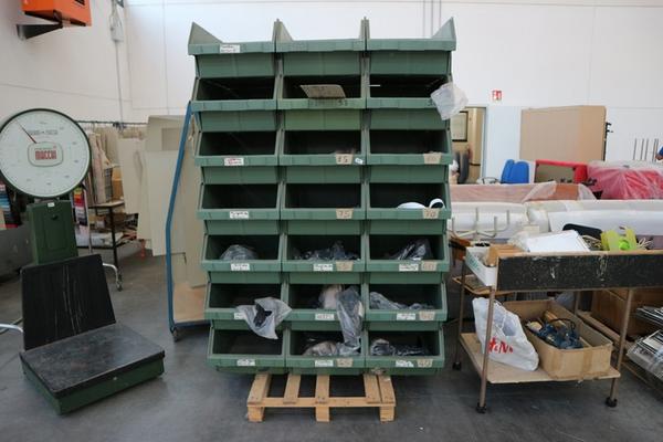 1#3594 Arredamento ufficio e attrezzatura magazzino in vendita - foto 15