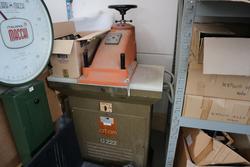 Atom G222 press - Lot 115 (Auction 3594)