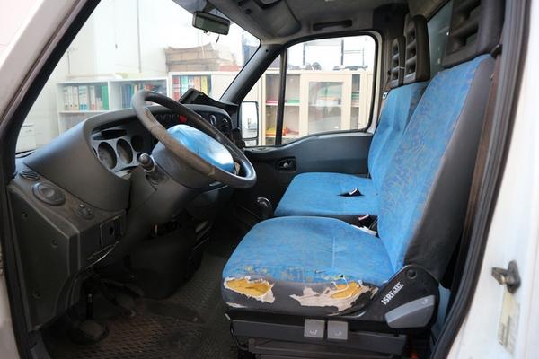61#3594 Autocarro Iveco 35C13A in vendita - foto 15