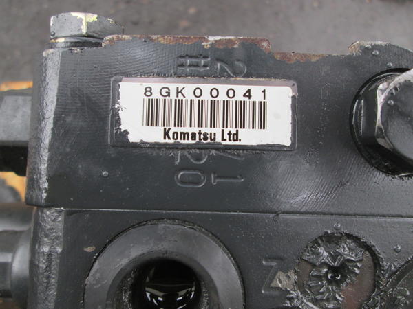 13#3595 Distributori per escavatore Komatsu in vendita - foto 10