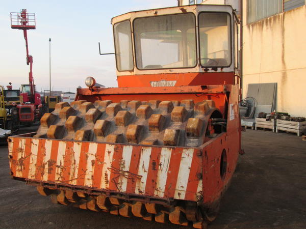 9#3595 Rullo Hamm ferro gomma a piedi di montone in vendita - foto 2