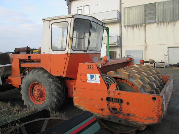 9#3595 Rullo Hamm ferro gomma a piedi di montone in vendita - foto 12
