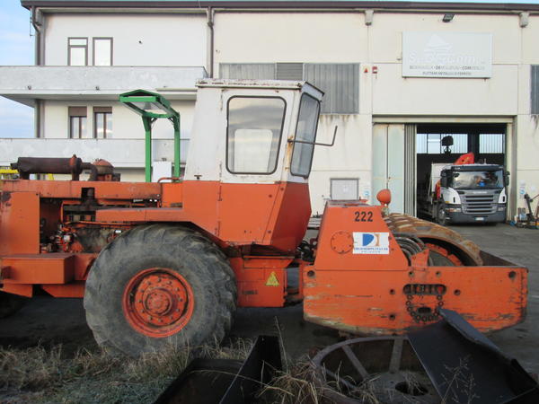 9#3595 Rullo Hamm ferro gomma a piedi di montone in vendita - foto 13