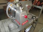 Image 4 - Berkel Slicer and kitchen equipment - Lot 2 (Auction 3603)