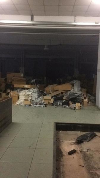 1#3615 Ricambi auto Ford e Jaguar in vendita - foto 2