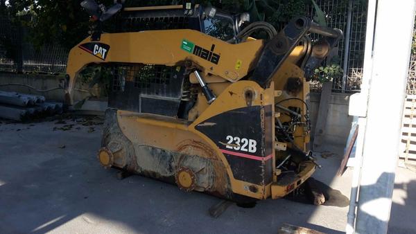 1#3616 Pala Caterpillar 232B in vendita - foto 2