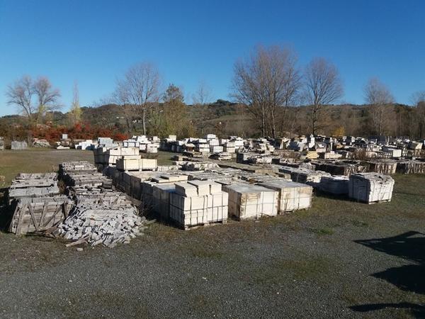 Attrezzature varie in vendita