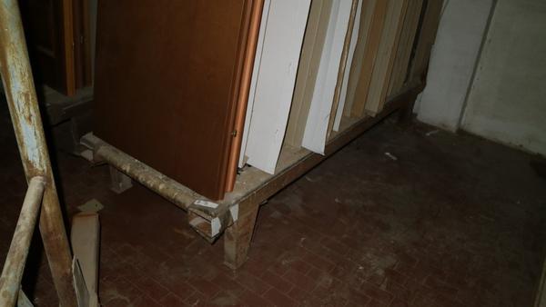 22#3629 Bancali e transpallet per porte in vendita - foto 27