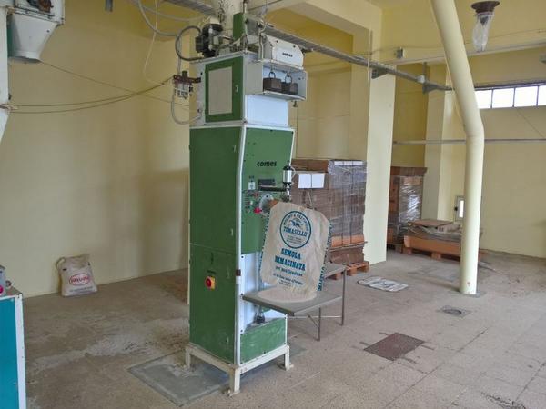 14#3630 Confezionatrici semiautomatiche per sacchi Comes e Paglierani in vendita - foto 2