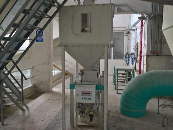 17#3630 Elettroventilatori Ferrari e pulitrice combinata Buhler in vendita - foto 61