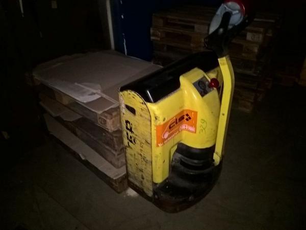 29#3630 Transpallet Jungherich e Hyster in vendita - foto 8