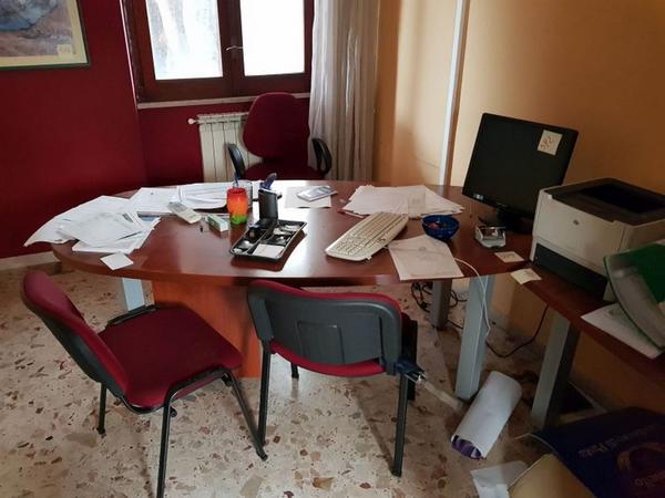 37#3630 Fotocopiatrici Utax e arredi ufficio in vendita - foto 40