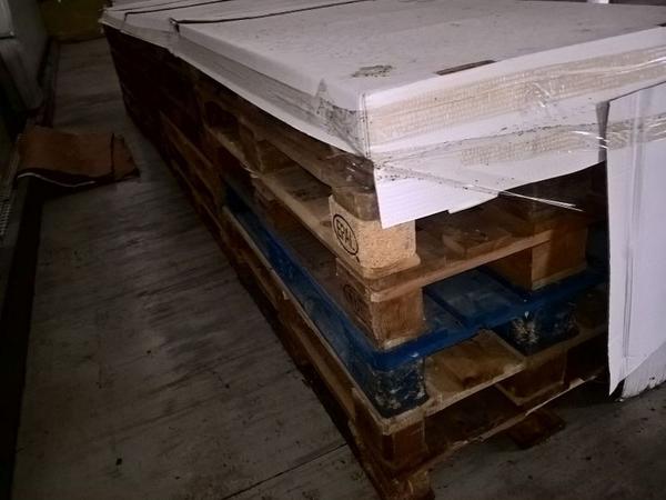 51#3630 Pedane in legno e cestelli in acciaio in vendita - foto 3