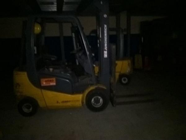 Carrelli elevatori in vendita