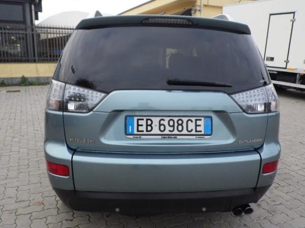 12#3636 Autovettura Mitsubishi Outlander 2.2 in vendita - foto 4