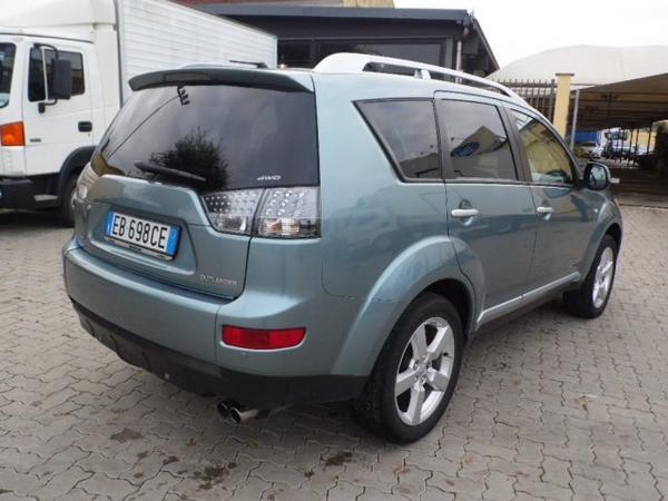 12#3636 Autovettura Mitsubishi Outlander 2.2 in vendita - foto 8