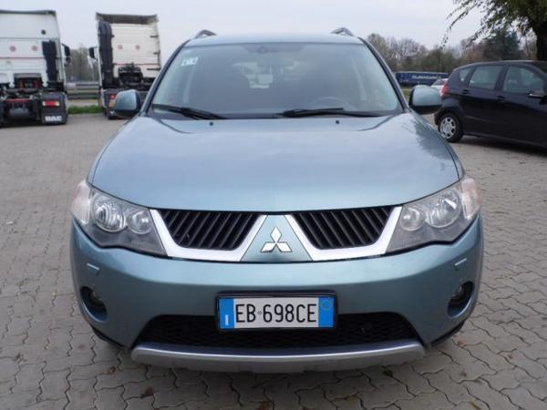 12#3636 Autovettura Mitsubishi Outlander 2.2 in vendita - foto 10