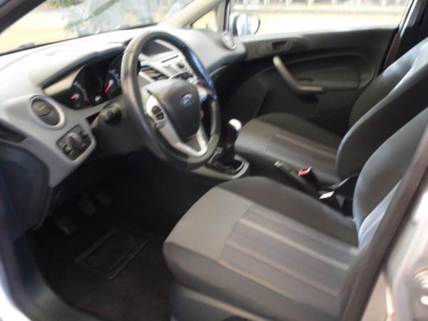 6#3636 Autovettura Ford Fiesta 1.4 in vendita - foto 5