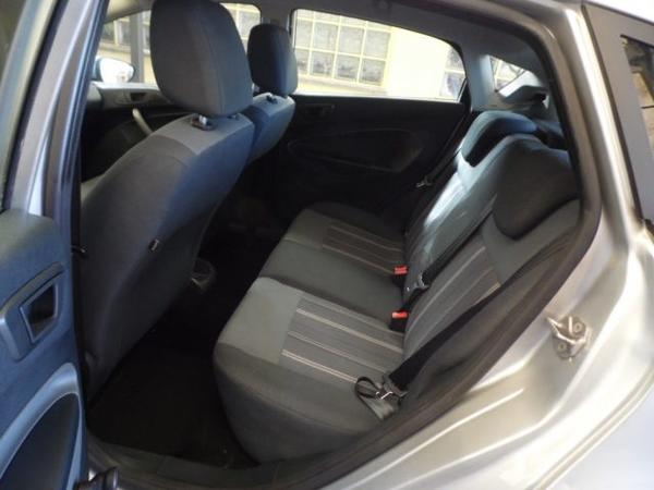 6#3636 Autovettura Ford Fiesta 1.4 in vendita - foto 11