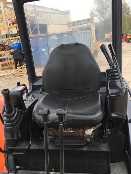 12#3637 Mini escavatore Hitachi ZX 2, Perugia, Umbria - Annunci