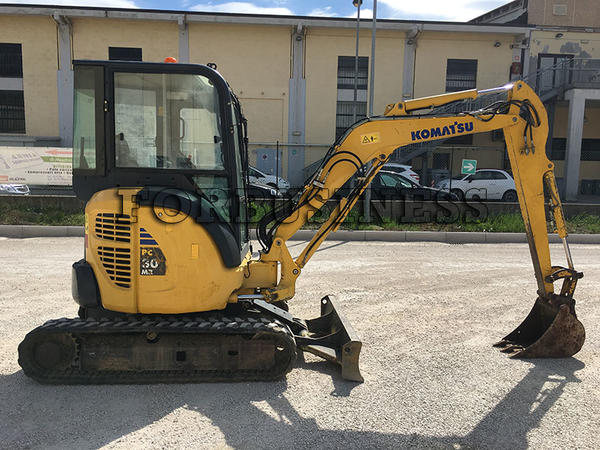 21#3637 Miniescavatore Komatsu PC30 MR-2 in vendita - foto 3
