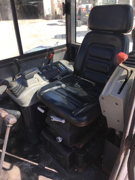 28#3637 Miniescavatore Bobcat 341 in vendita - foto 7